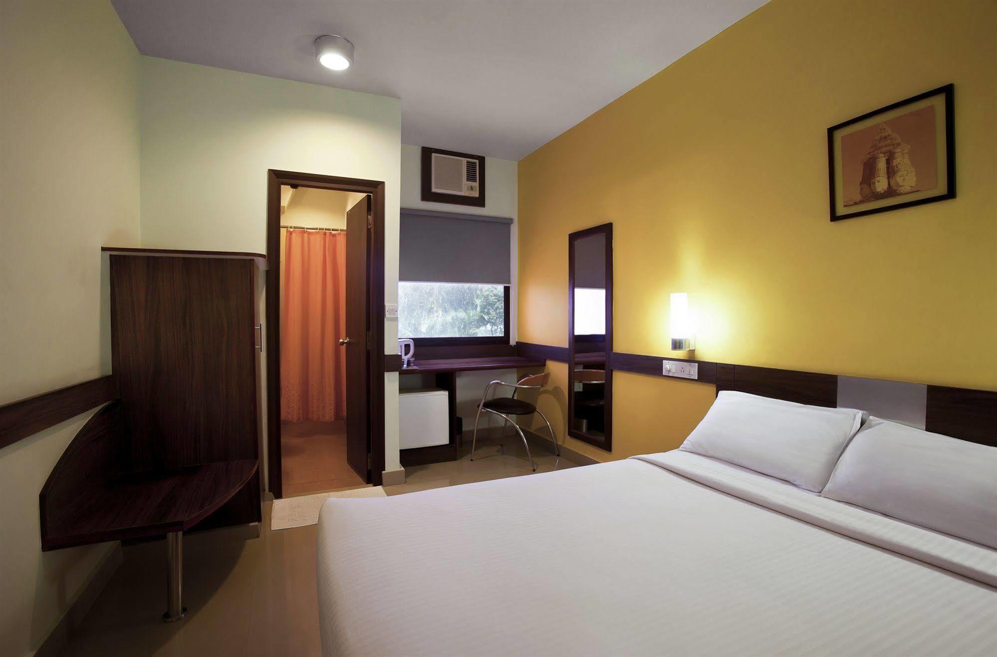 Hotel Manesar Gurgaon Exterior photo