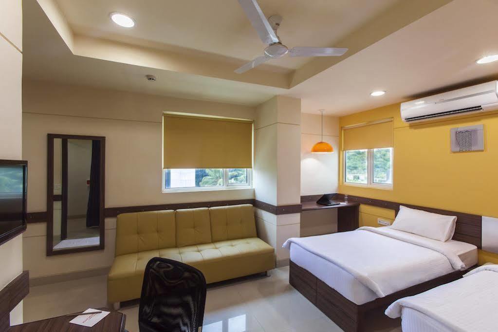 Hotel Manesar Gurgaon Exterior photo